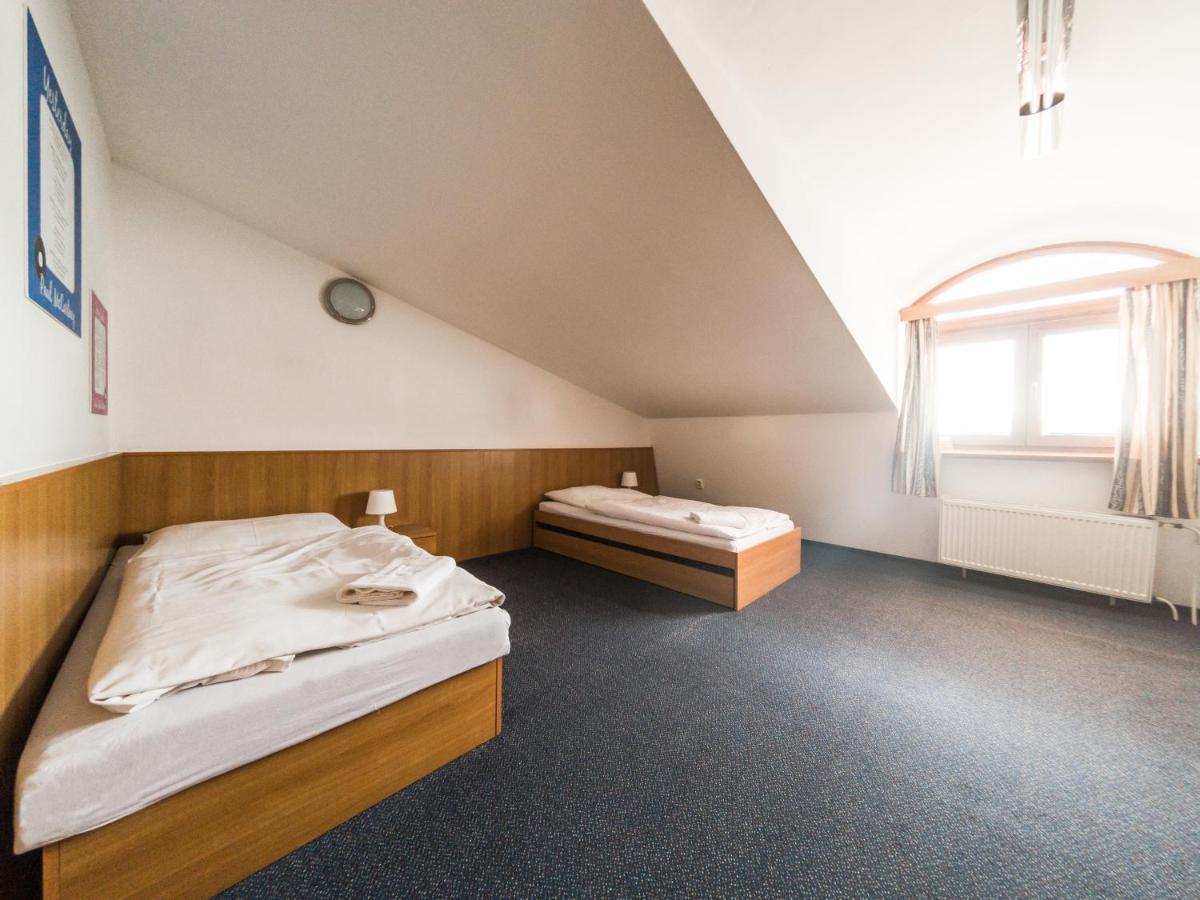 Penzion Atlas Liptovský Mikuláš Exterior foto