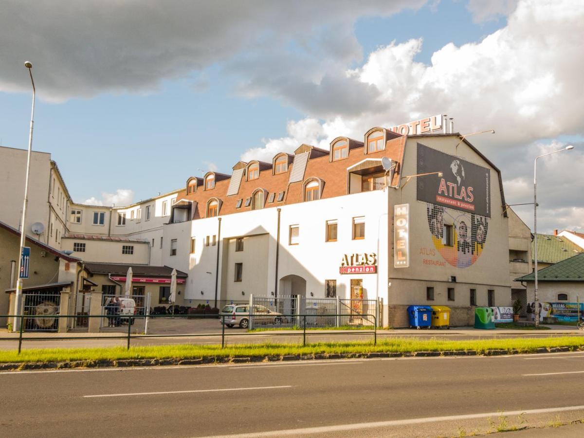Penzion Atlas Liptovský Mikuláš Exterior foto